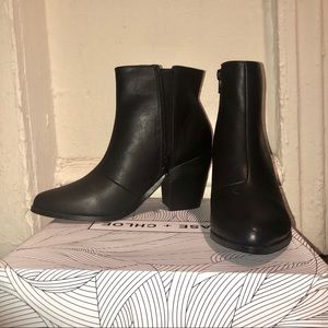 Black dress boots